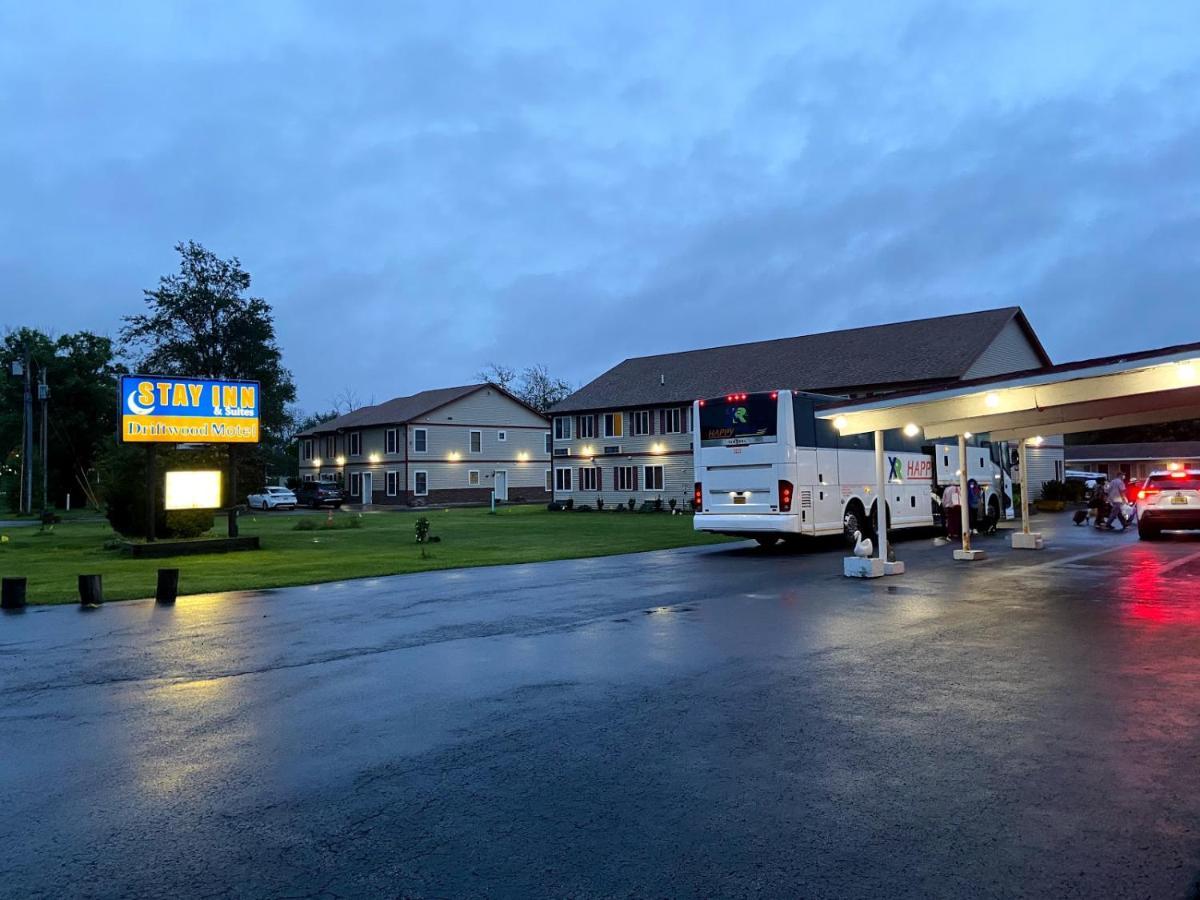 Stay Inn And Suites Niagara Falls Exterior photo
